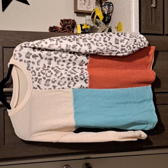 ❤️New patchwork color block top - Picture 8 of 11